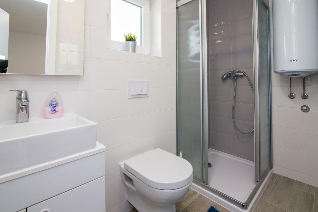 Luxury Mobile Homes Liza2 Biograd Na Moru Exterior photo